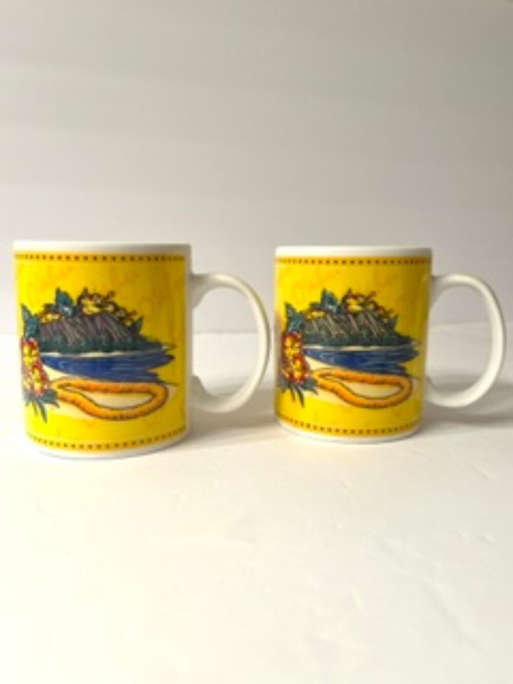 Hilo Hattie Oahu Coffee Mug , Set of 2. Vintage (2002) by Island Heritage (New)